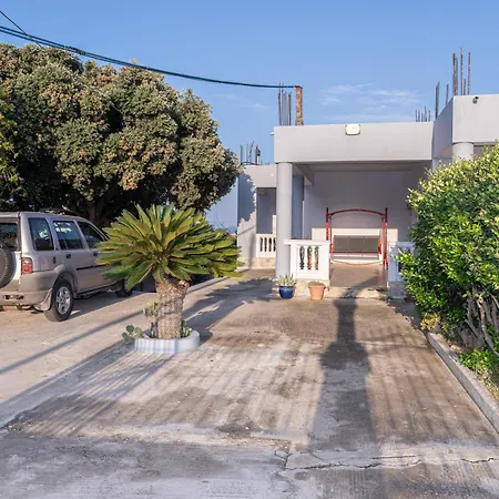Large Cozy House Near The Sea Apartment *