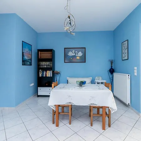 Apartment Large Cozy House Near The Sea *