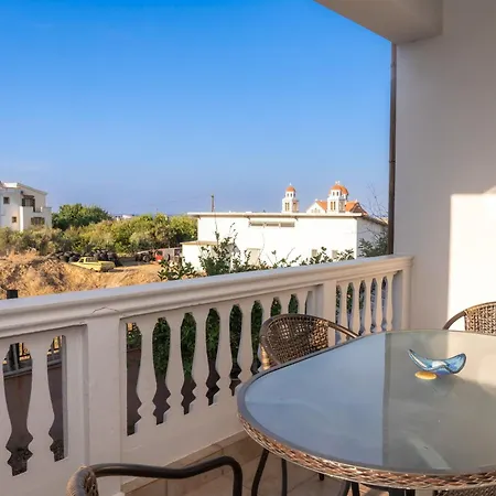 Large Cozy House Near The Sea Apartment *